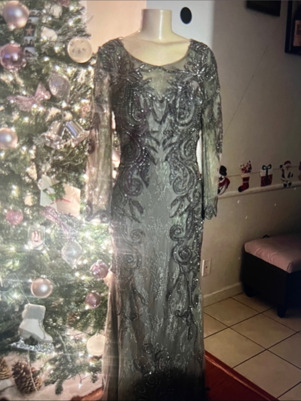 Beaded Long-Sleeve Evening Gown - Gray